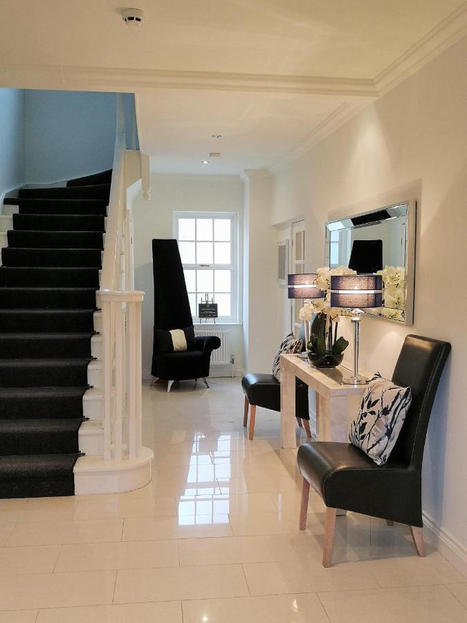 Glangwili Mansion - Luxury 5 Star Bed & Breakfast Кармартен Экстерьер фото